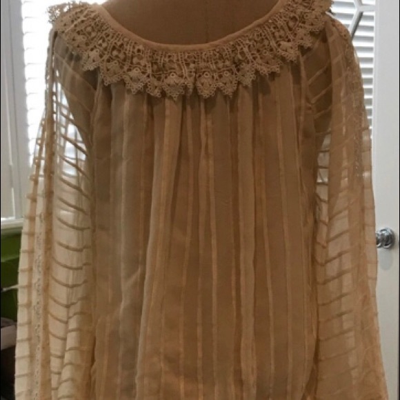 Anthropology blouse - Picture 4 of 4